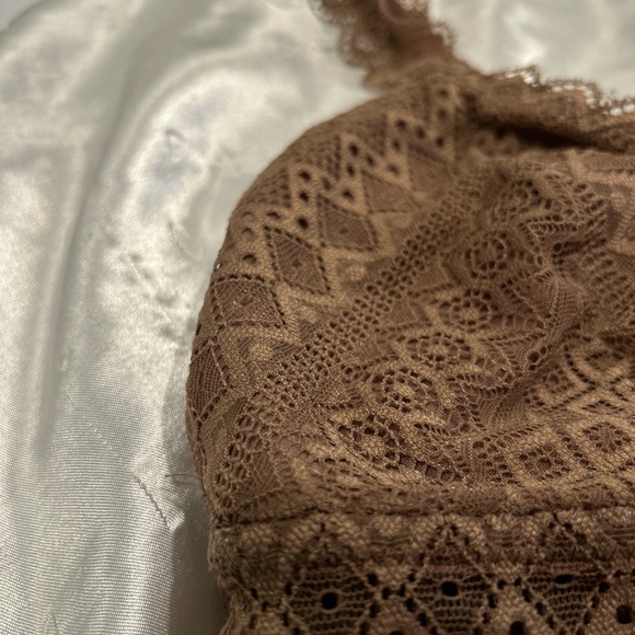 ♡lace bralette ♡ - Picture 4 of 5